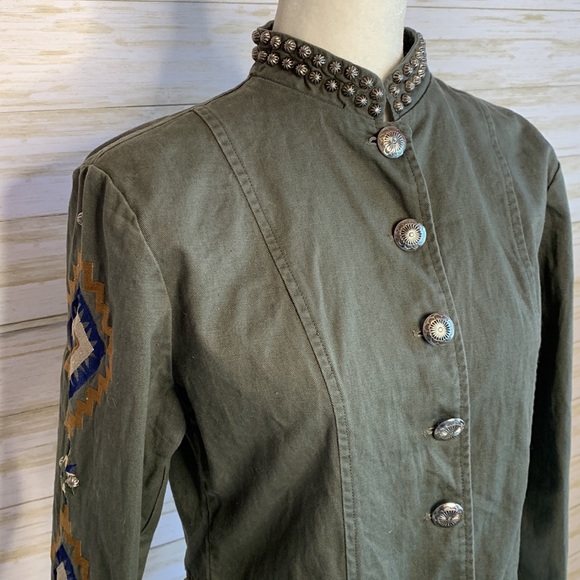 Valencia Cropped Jacket - Picture 2 of 8